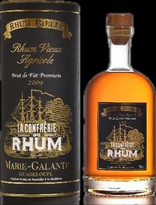 Bouteille de spiritueux : La Confrérie du Rhum de la marque Bielle
