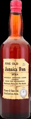 Bouteille de spiritueux : Fine Old Jamaica Rum de la marque Flower & Sons Ltd.