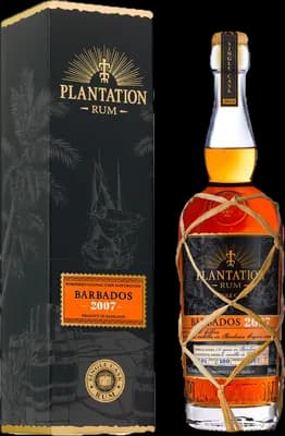 Bouteille de spiritueux : Barbados de la marque Plantation