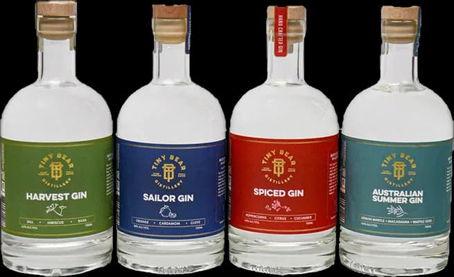Bouteille de spiritueux : Spiced Gin de la marque Tiny Bear Distillery