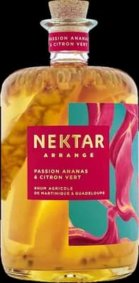 Bouteille de spiritueux : Passion Ananas & Citron Vert de la marque Nektar Arrangé