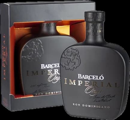 Bouteille de spiritueux : Imperial Onyx de la marque Alcoholes Finos Dominicanos