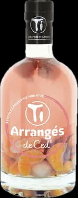 Bouteille de spiritueux : Ti Arrangés Litchi Clémentine Hibiscus de la marque Les Rhums de Ced'