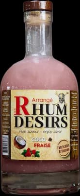 Bouteille de spiritueux : Coco Fraise de la marque Rhum Désirs