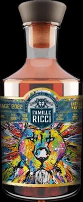 Bouteille de spiritueux : Hommage 2022 de la marque Famille Ricci